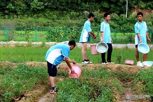 詹姆斯本场送出14次助攻 创个人本赛季新高